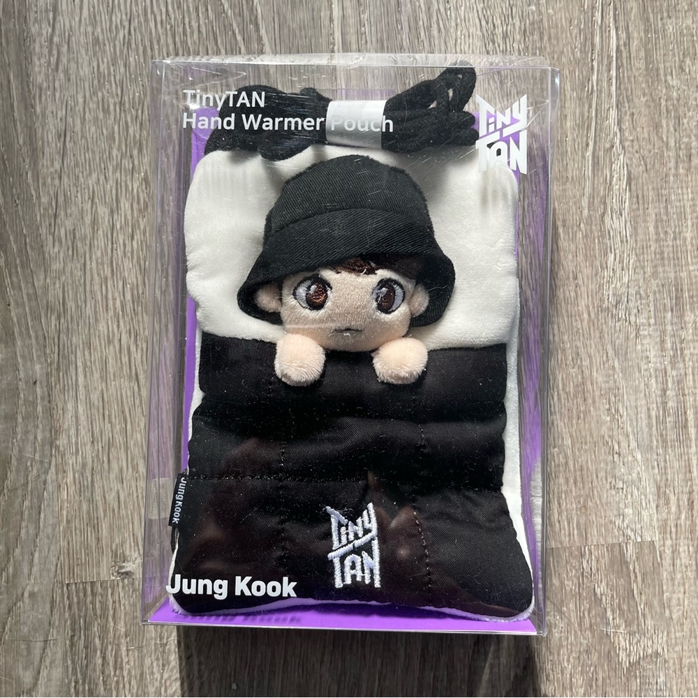 Jung Kook Hand Warmer